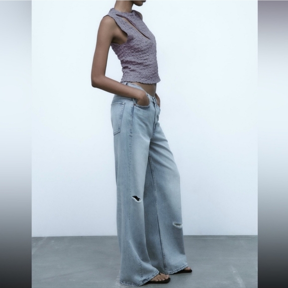 ZARA TEXTURED CUT-OUT TOP SIZE S - Picture 3 of 13